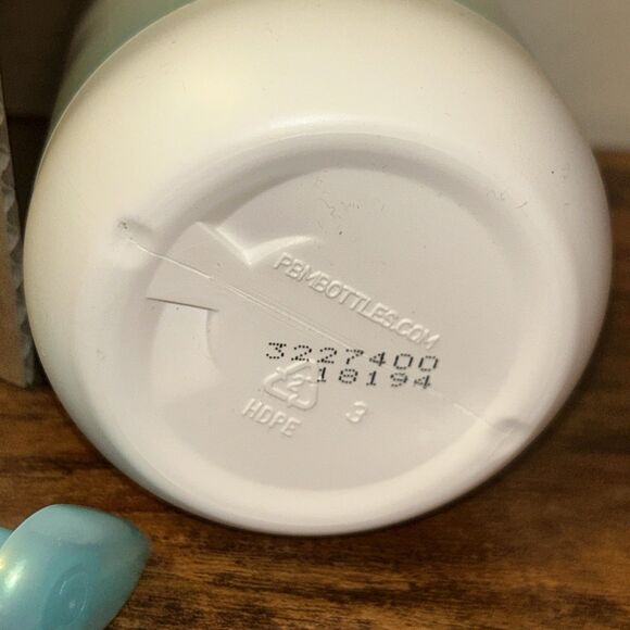 Obagi Nu Derm Toner 33.8oz 1Lt BRAND NEW - Picture 9 of 15